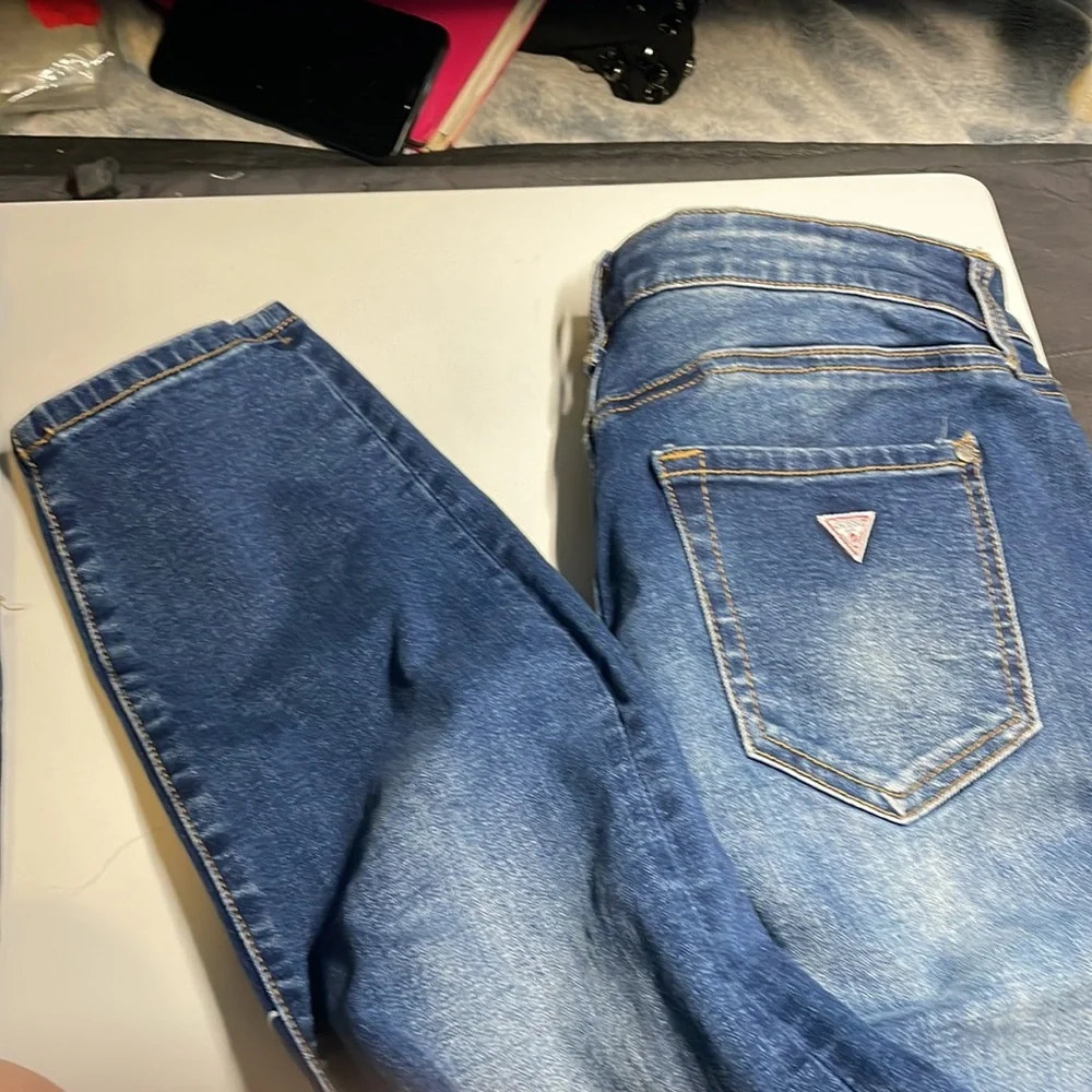 Guess jeans - Picture 3 of 4